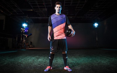 BBV电竞焦点-伯贝又进球追平纪录