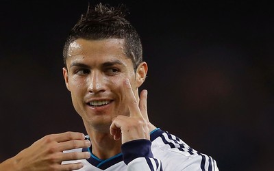 BBV电竞-加布里埃尔这头球对手中卫被完爆